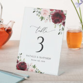 バーガンディの花、ピンクの花、テーブル番号 台座サイン (インサイチュ)