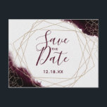 バーガンディウォーターカラージオメトリックフレーム・セーブ・ザ・デート 案内ポストカード<br><div class="desc">バーガンディウォーターカラージオメトリックローズゴールドフレーム結婚式セーブ・ザ・デートポストカード　トレンドの手書きスクリプトフォント付き！ 〜 このデザインの結婚式コレクションをショップでチェック！</div>