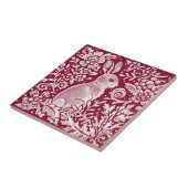 バーガンディウサギバニーウッドランドフローラアート タイル (側面)