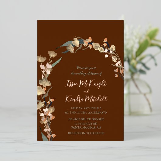 バーガンディセージ冬のウェディングエレガントバラ金ゴールド 箔招待状 (立ち正面)