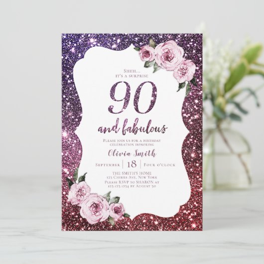 バーガンディパープルのグリッターと花の90歳の誕生日 招待状 (スタンド正面)