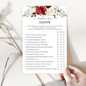 バーガンディフローラの上またはブライダルシャワーゲーム