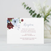 バーガンディフローラほこりっぽいブルーのウェディングレセプションカード 出欠カード (スタンド正面)