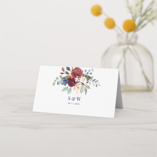 バーガンディフローラ水彩結婚式レセプション プレイスカード (裏面)