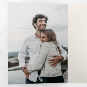 バーガンディレッドベージュハート&アローウェディングアグッズ 三つ折りクリスマスカード (内部最初)