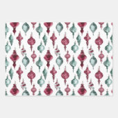 バーガンディーグリーンクリスマスオーナメントツリーズスノーフレーク ラッピングペーパーシート (正面)