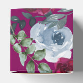 バーガンディーセージ緑とダスティブルーブランドフローラ フェイバーボックス (上部)