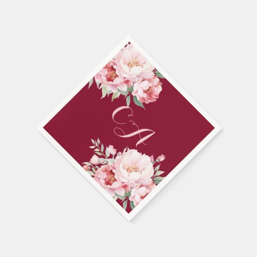 バーガンディーピンクのバラの花模様モノグラム誕生日 スタンダードカクテルナプキン (角)