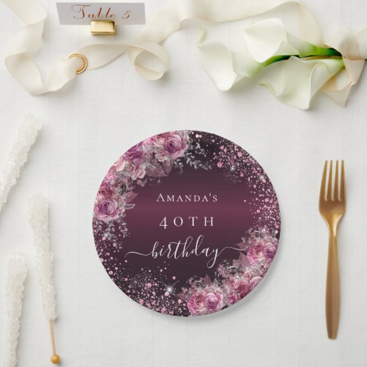 バーガンディーピンクフローラ名エレガント誕生日 ペーパープレート (ウェディング)