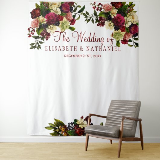 バーガンディーフラワーチックな結婚式の写真ブースの背景 タペストリー (インサイチュ)