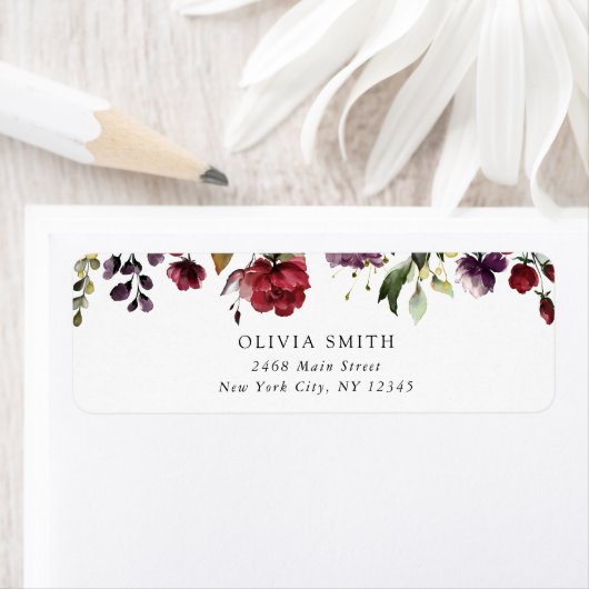 バーガンディーフラワー、ピンクの花、ボヘミアンスタイルのブライズシャワー ラベル (インサイチュ)