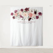 バーガンディーブラッシュのウェディングバックドロップ タペストリー (正面)