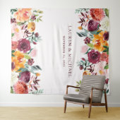 バーガンディーブラッシュ フラワーバックドロップ | フォトブース プロップ タペストリー (インサイチュ(横))