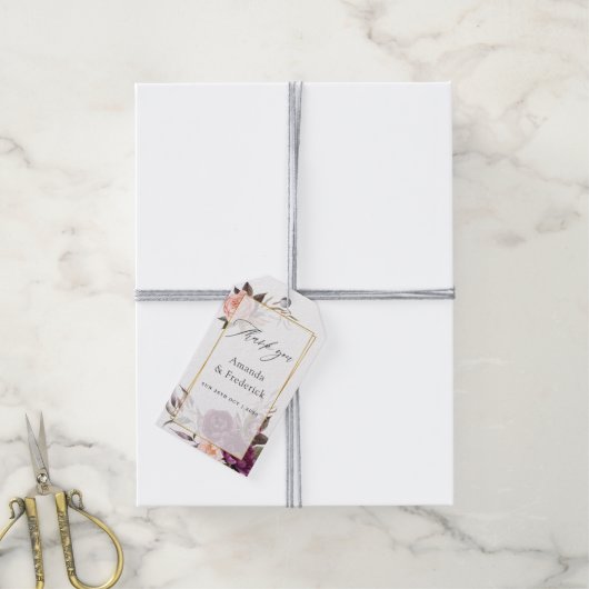 バーガンディープラムとブッシュ フローラル ジオメトリック ウェディング ギフトタグ (より糸付き)