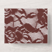 バーガンディーレッドレースフローラ（実際のレースではない） オールインワン招待状 (裏面)