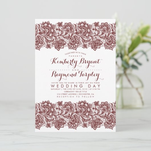 バーガンディーレースエレガントビンテージ結婚式 招待状 (スタンド正面)