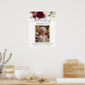 バーガンディー アイボリー ホワイト フラワーフォト お悔やみ 追悼 記念 ポスター (キッチン)