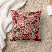 バーガンディ分野の分散させたバラの装飾用クッション クッション (ブランケット)