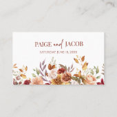 バーガンディ燃えたオレンジ色のフローラ結婚の花 プレイスカード (裏面)