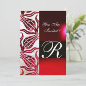 バーガンディ ゴールドの赤いベルベット ダマスク チューリップ モノグラム 招待状 (スタンド正面)