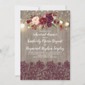 バーガンディ フラワー レース ラスティック リハーサル ディナー 招待状 (正面)