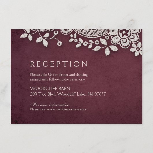 バーガンディ ヴィンテージ レース ラスティック ウェディング レセプション エンクロージャーカード (正面)