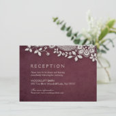 バーガンディ ヴィンテージ レース ラスティック ウェディング レセプション エンクロージャーカード (スタンド正面)