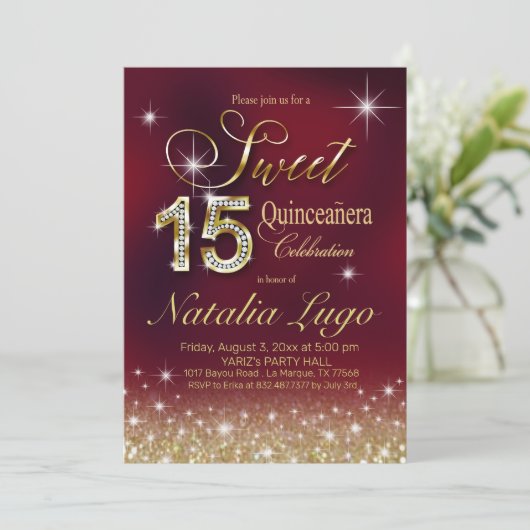 バーガンディMarsalaの金ゴールドのグリッターの菓子15キンセアニェラ 招待状 (スタンド正面)