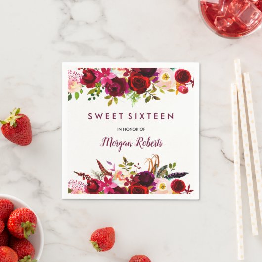 バーグンディかわいらしレッドフローラスウィート16 スタンダードカクテルナプキン (インサイチュ)
