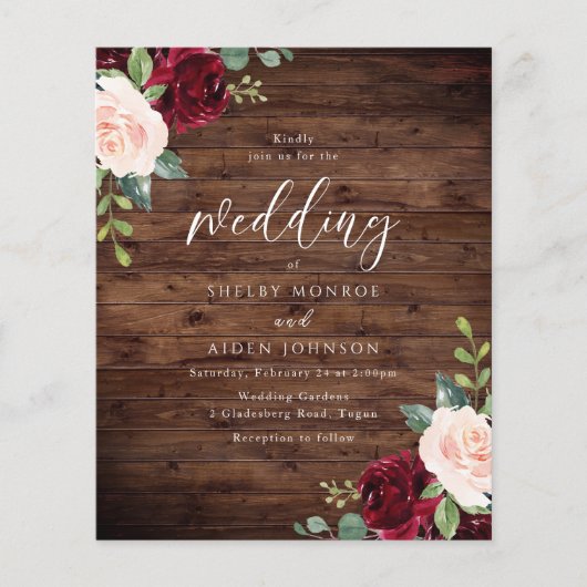 バーグンディ素朴ウッドバジェット結婚式招待状 (正面)