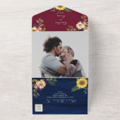 バーグ素朴ンディ海軍ひまわり結婚の オールインワン招待状 (外側)