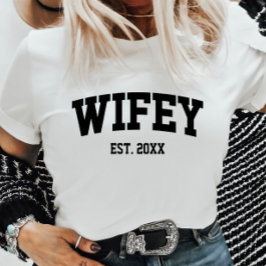 バーシティスタイルワイフェエスト。年ミニマルミニマルリスト Tシャツ