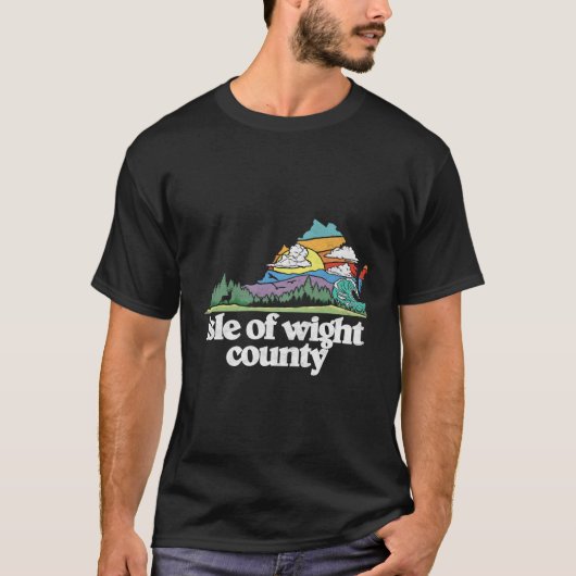 バージニア州アイルオブワイト郡 アウトドア・自然・愛好家 Tシャツ (正面)