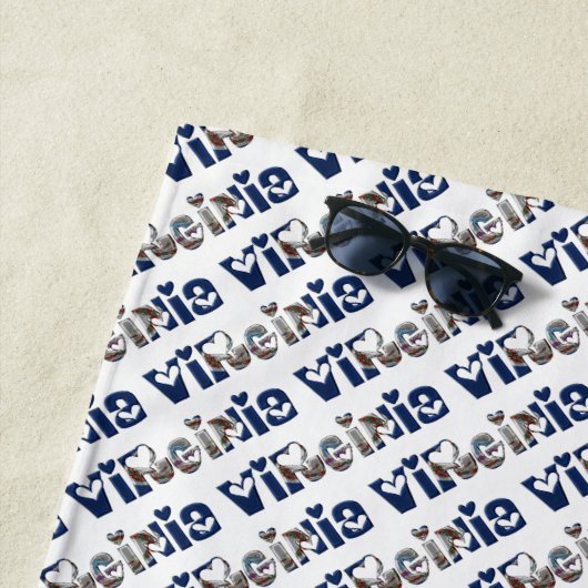 バージニア州旗タイポグラフィパターンUSA ビーチタオル (インサイチュ)