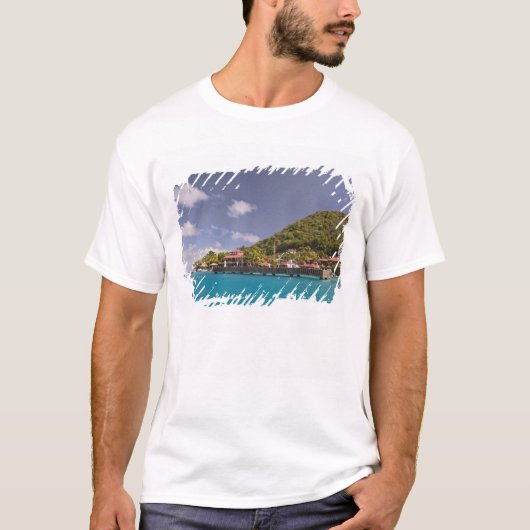バージン諸島ビターエンドヨットクラブの風景 Tシャツ (正面)