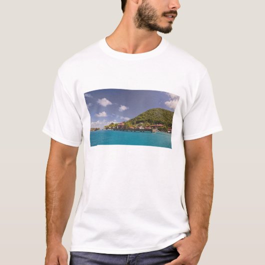 バージン諸島ビターエンドヨットクラブの風景 Tシャツ (正面)