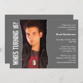 バースデモダンーパーティフォト招待状ダークグレー 招待状 (正面/裏面)