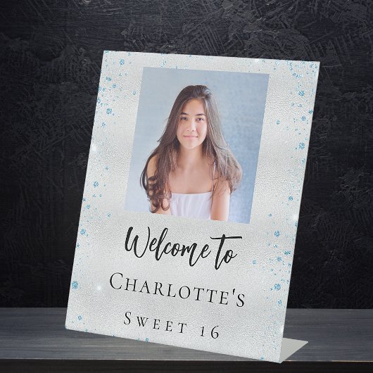 バースデーパーティー銀色のグリッター写真へようこそ 台座サイン