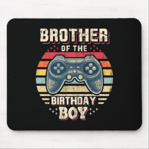 バースデーボーイ・マッチング・ビデオゲーム 誕生日9 マウスパッド