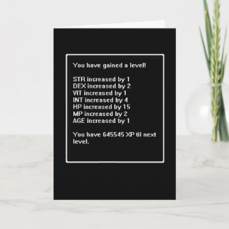 バースデー・カードの上のレベル カード