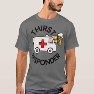 バーテンダーのバーメイドまたはウェイトレスのバーバックのためのビアギフト Tシャツ