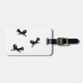 バードアート飛んでいるパフィン ラゲッジタグ (正面横)