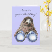 バードウォッチャー誕生日動物のユーモアが丘を越えて カード (黄色い花)