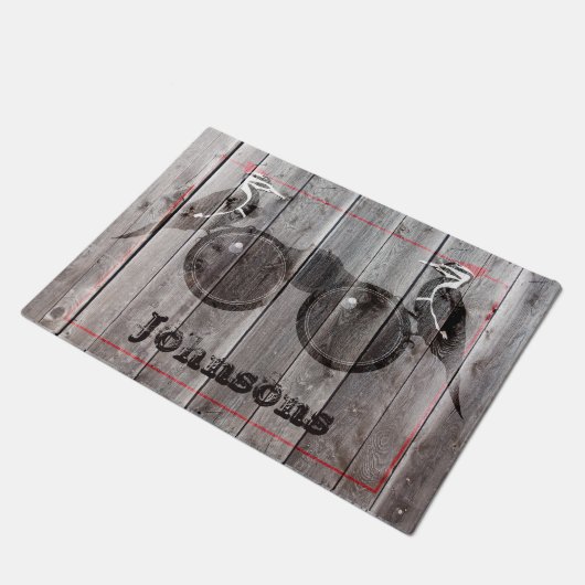 バードウォッチャ素朴ーウッドペッカーバーズファームハウス ドアマット (アングル)