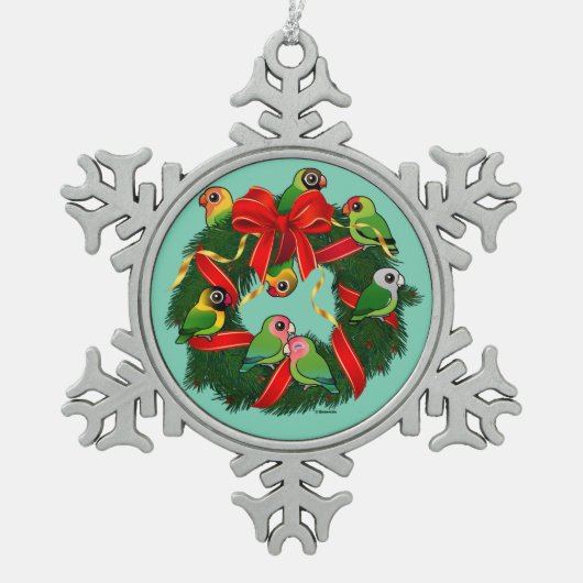 バードラブバードクリスマスリース スノーフレークピューターオーナメント (正面)