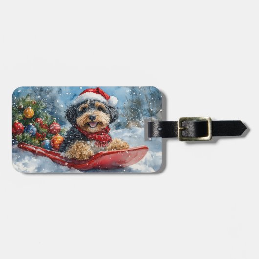 バーナドゥードルの犬とソリ「雪を降らせて」クリスマス ラゲッジタグ (正面横)