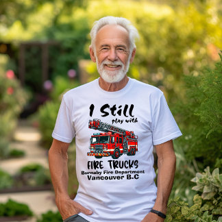 バーナビーで消防車がヒーローとパレード Tシャツ