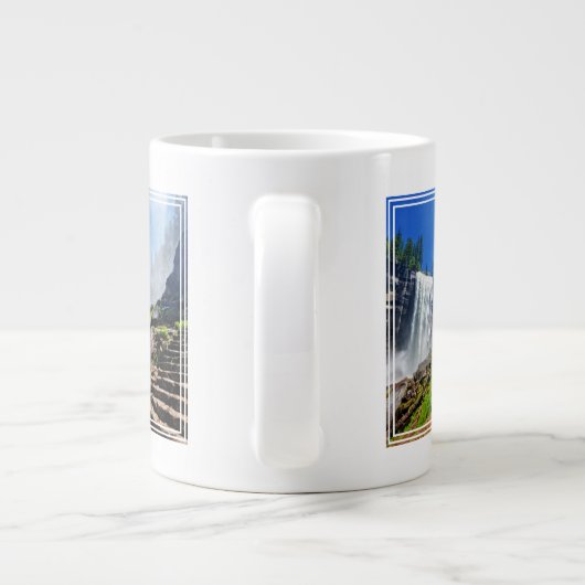 バーナルからのヘビースプレー |ヨセミテ国立公園 ジャンボコーヒーマグカップ (裏面)