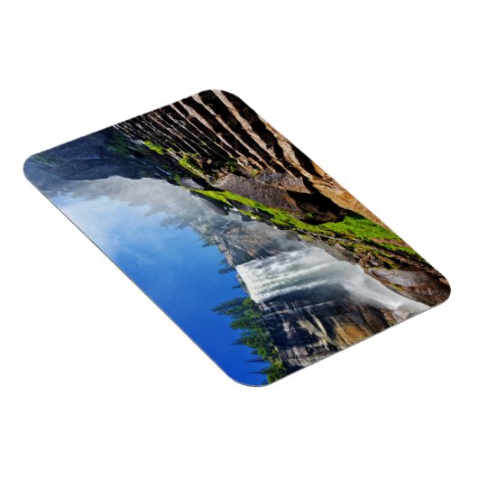 バーナルからのヘビースプレー |ヨセミテ国立公園 マグネット (右側)