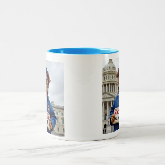 バーニーサンダースは私のヒーローかわいい犬のプロテスター ツートーンマグカップ (中央)